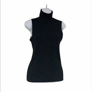 Cable & Gauge T-Neck sleeveless Sweater